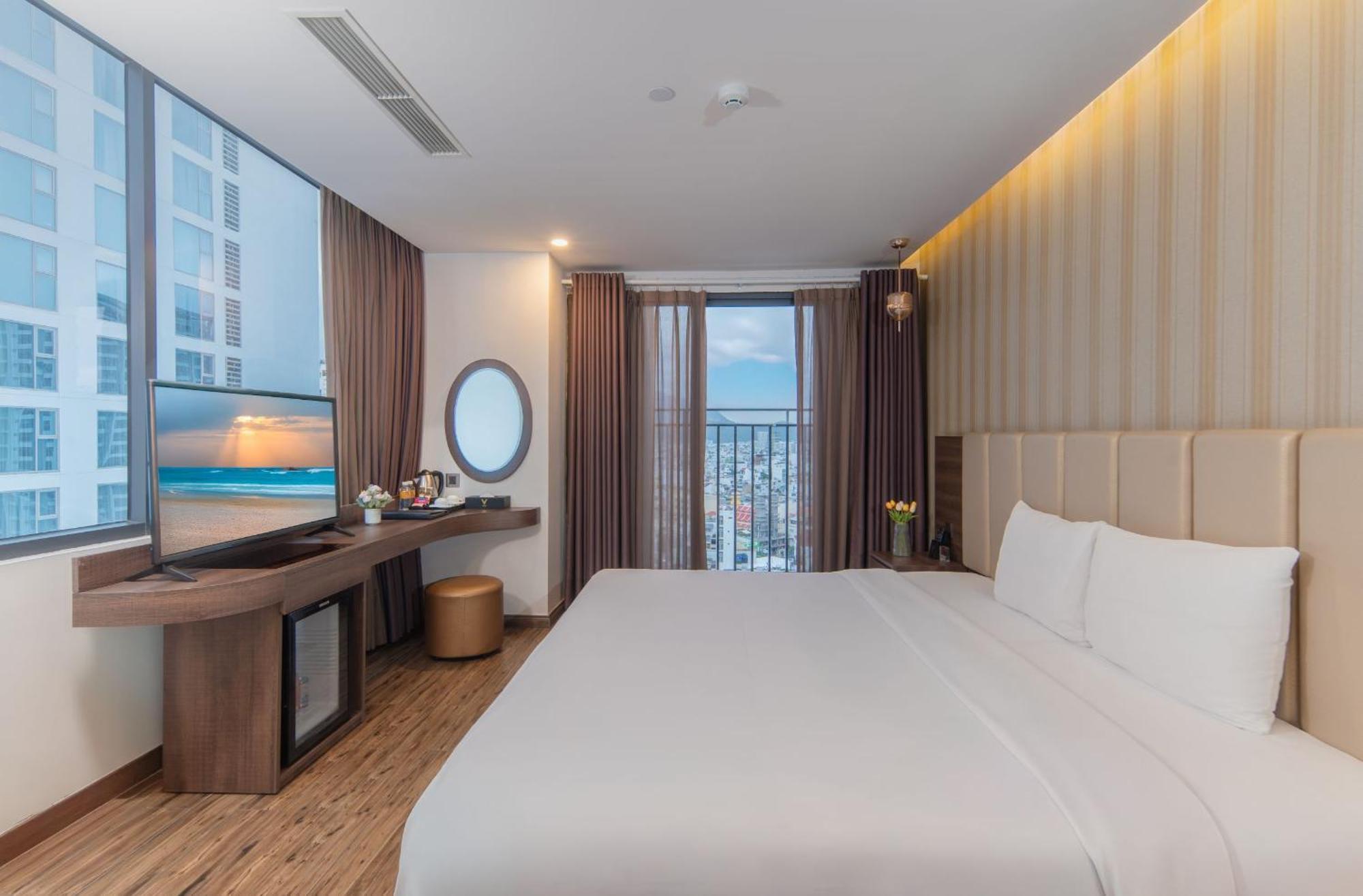 V Hotel Nha Trang Extérieur photo