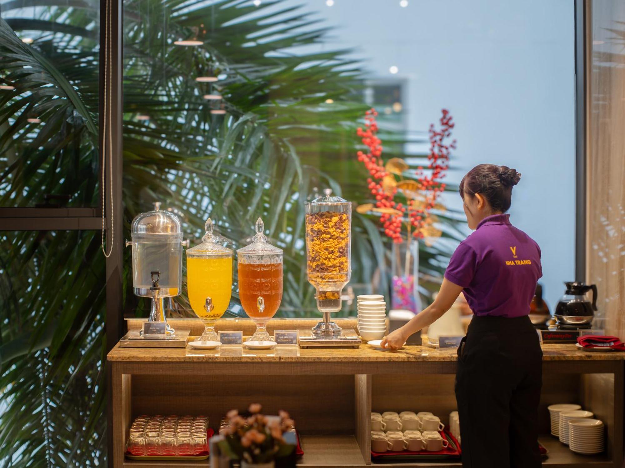 V Hotel Nha Trang Extérieur photo
