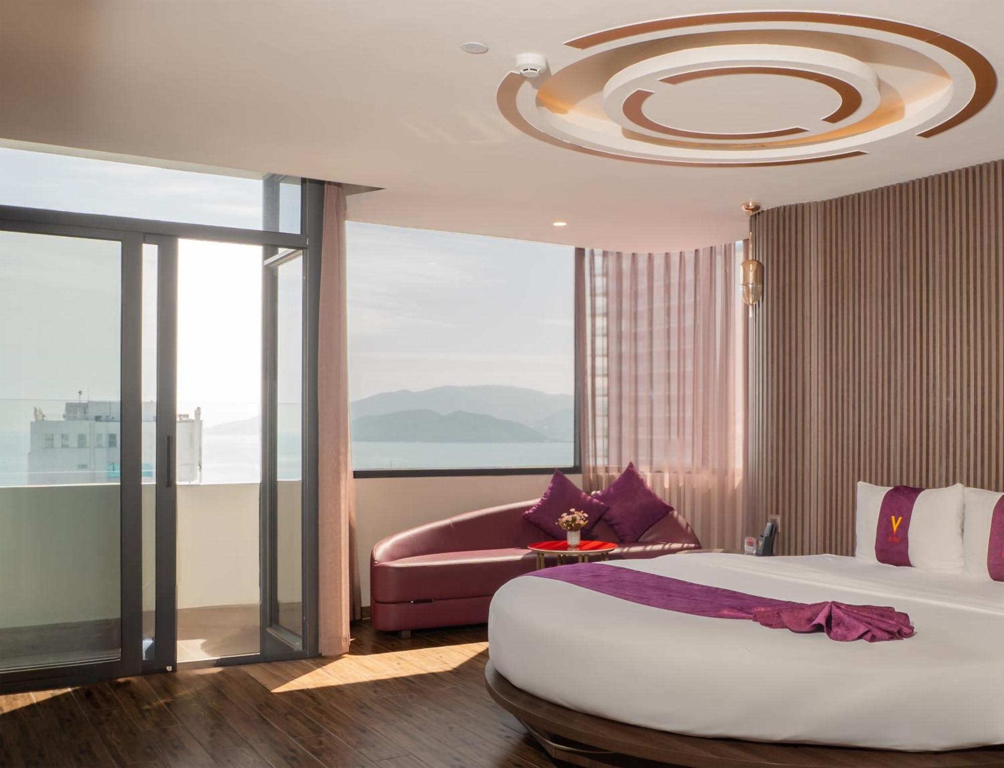 V Hotel Nha Trang Extérieur photo