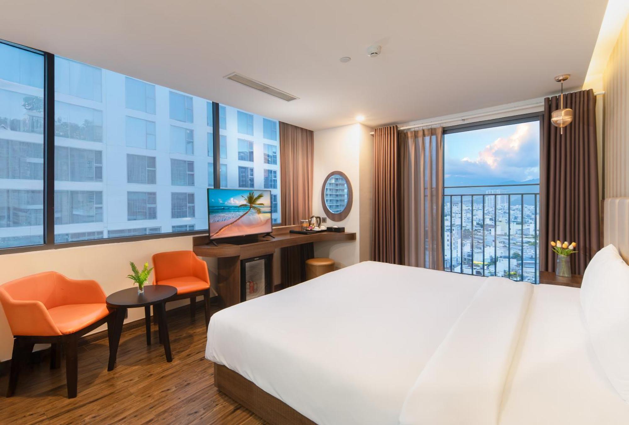 V Hotel Nha Trang Extérieur photo